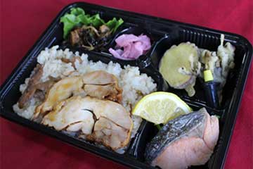 【さいたま発】8,990円の暑中お見舞いミステリー!パイナップルや夏の高原野菜セット・旬のきのこセットのお土産付き!さらにぶどうデラウェア狩り食べ放題もお楽しみ!2